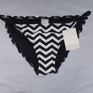 Bikini bottoms black and white Chevron